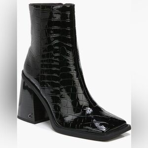 Circus by Sam Edelman black Layla Boots